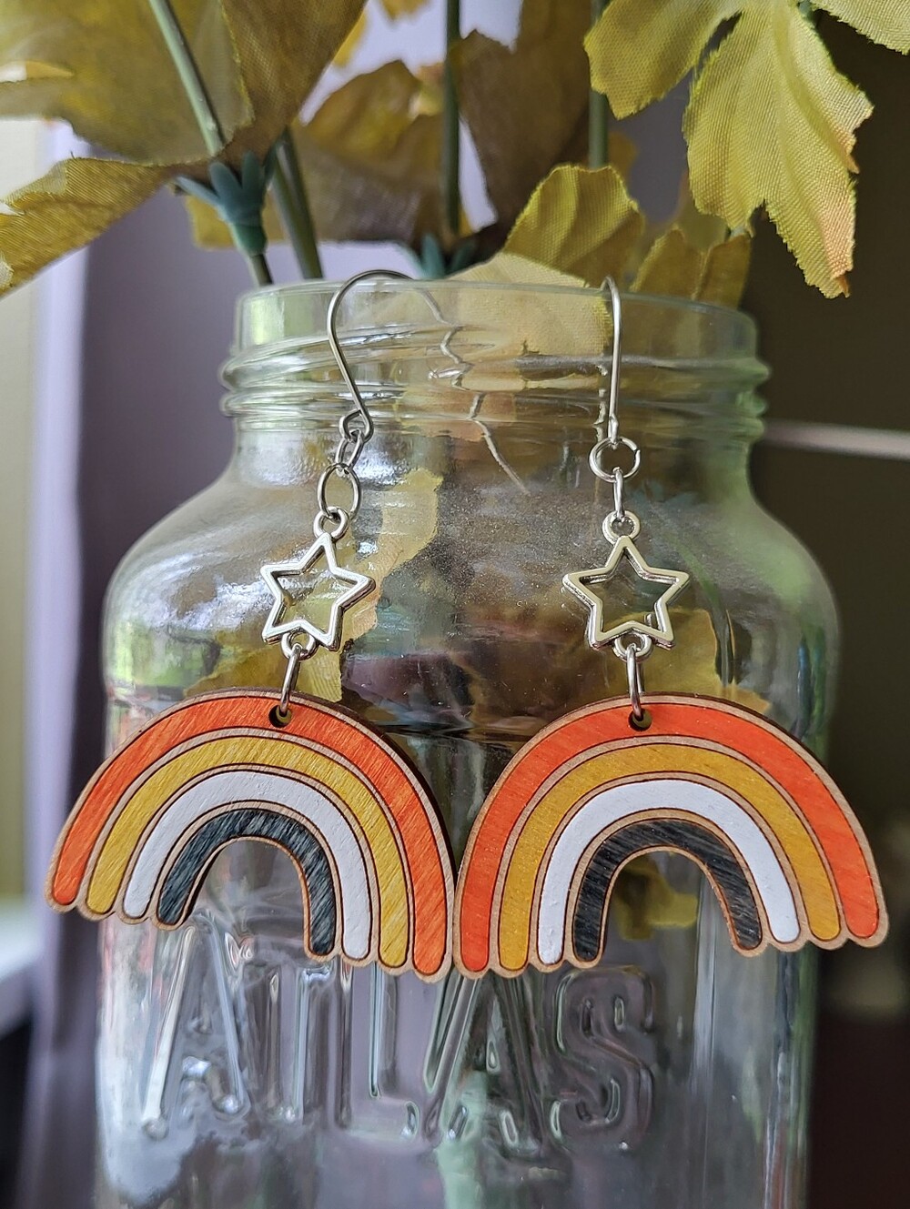 🌈⭐️ Retro Rainbow Star Earrings
